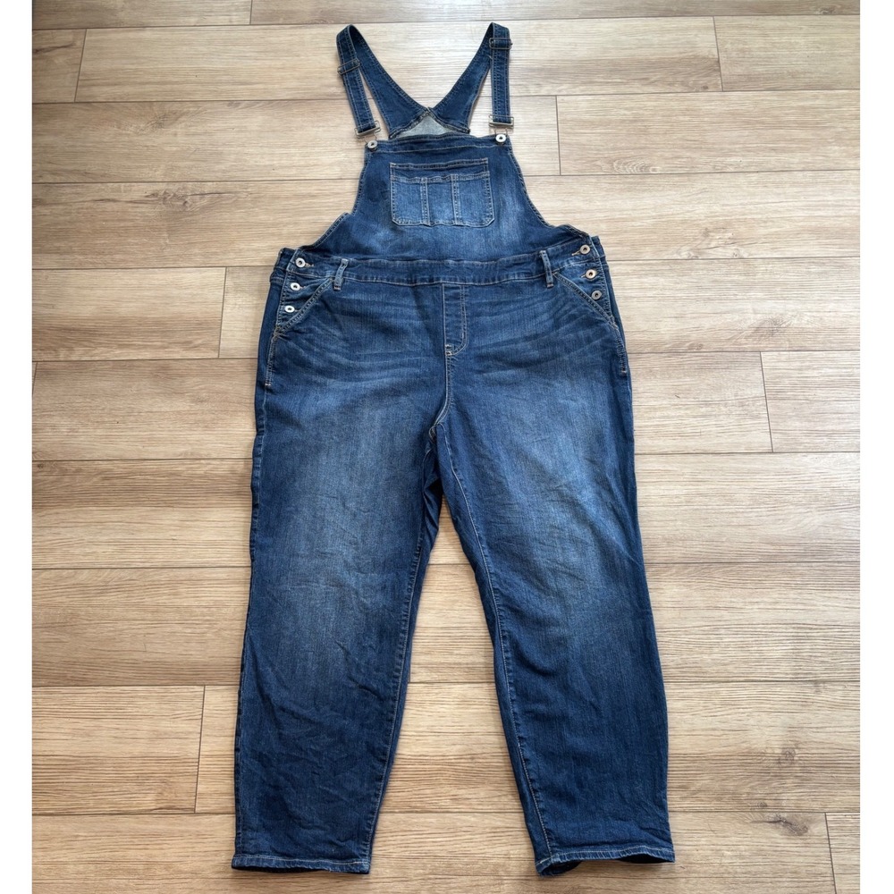 Torrid Denim First At Fit Cropped Overalls Size 24 Medium Wash Blue Stretch